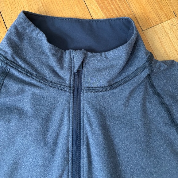 Running Top - Picture 4 of 5